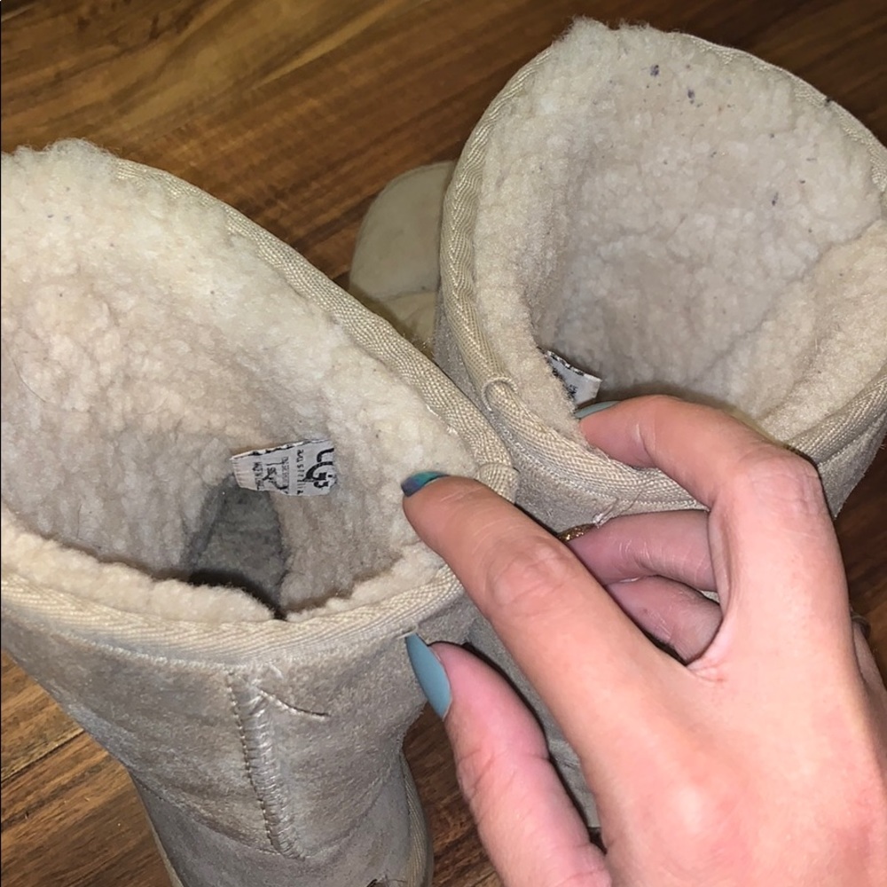 Boots - Picture 3 of 3